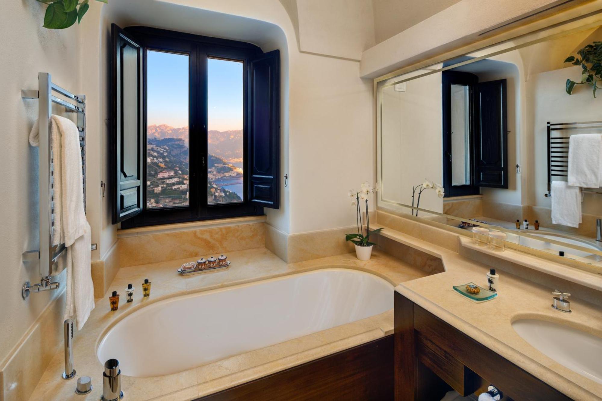 Deluxe Double Room Sea View
